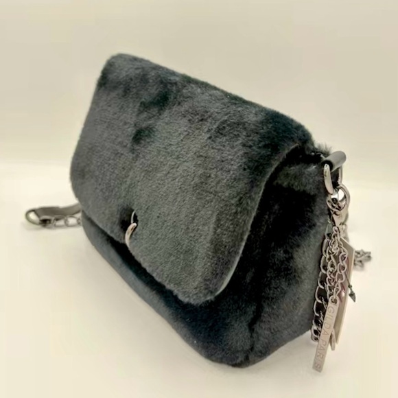 Gilda Paris Handbags - GILDA PARIS Noir Faux Fur Crossbody Bag In Black